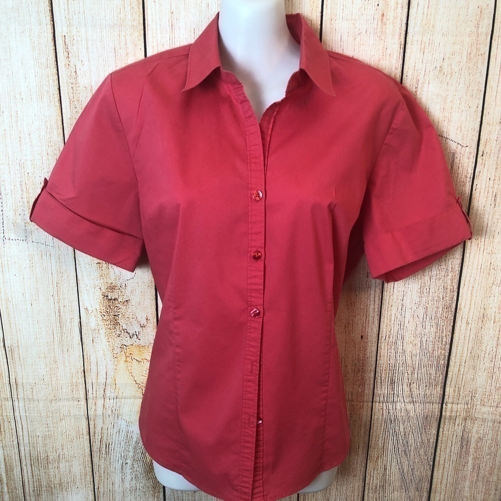 Rose Pink Short Sleeve Shirt Size: Medium